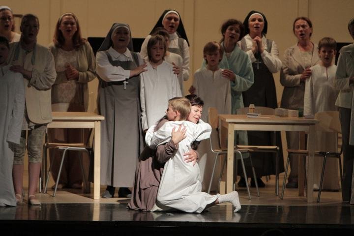 Suor Angelica / Gianni Schicchi, production photo 8